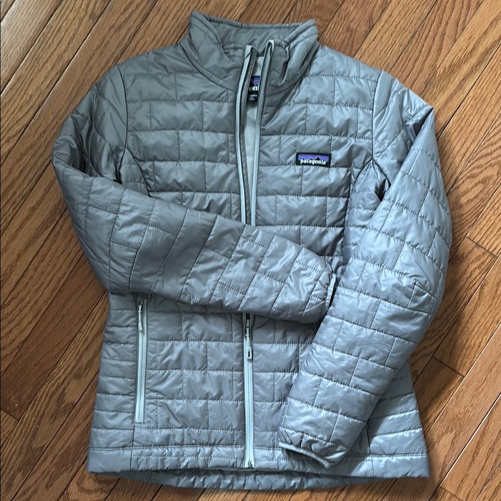 Patagonia Women's Gray Quilted Jacket Nano Puff